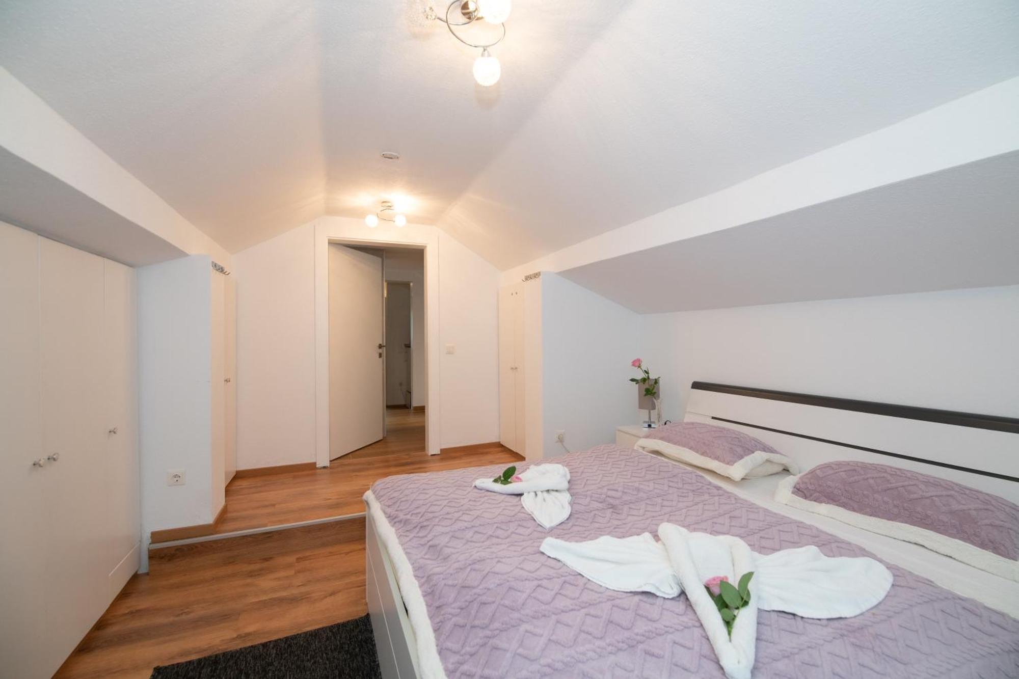 Ferienwohnung Waldblick, Faaker See Oberaichwald  Eksteriør bilde